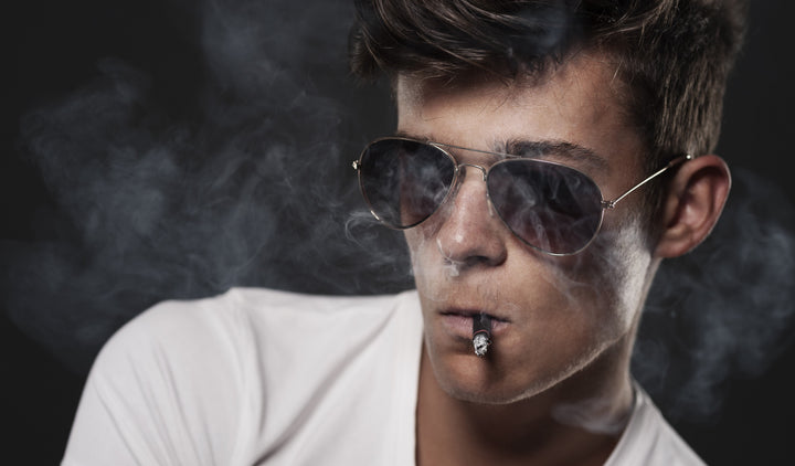 Ppl Smoking Cool People Smoking Cigarettes